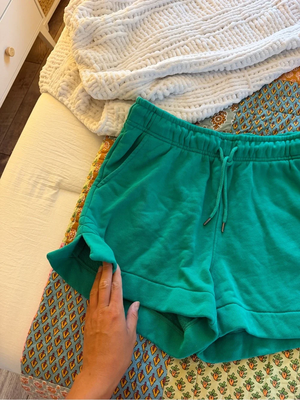 Universal Thread comfortable green